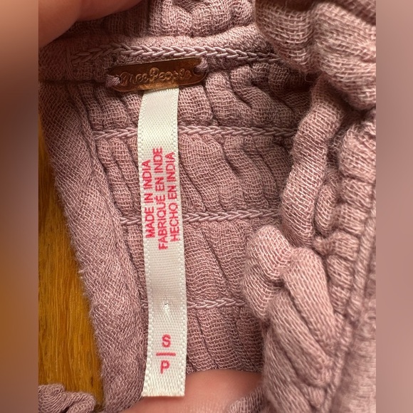 Free people short sleeve - Picture 2 of 7